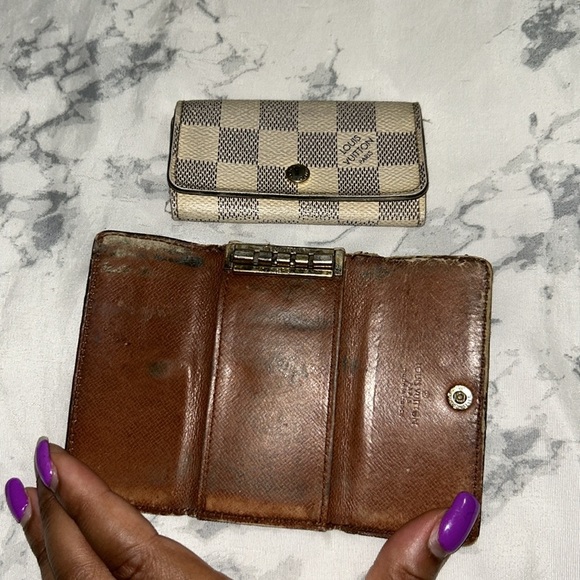 Louis Vuitton Cream and Brown Wallets Bundle with Damier and Monogram Designs - Picture 6 of 6